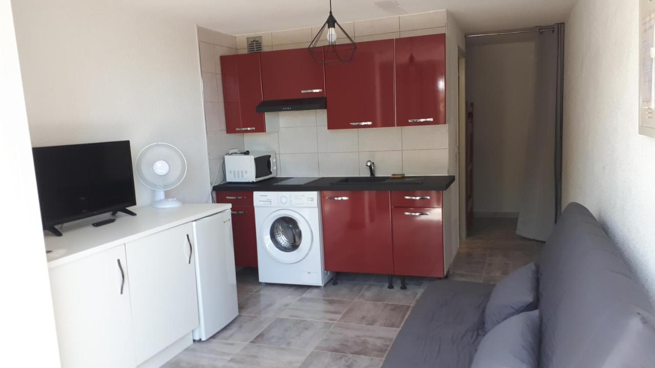 Studio Cabine Avec Jardinet A 30 M De La Plage, Au Calme. 格吕桑 外观 照片